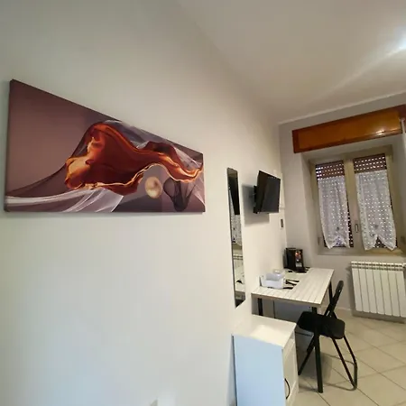 ゲストハウス Claury メルカート・サン・セヴェリーノ